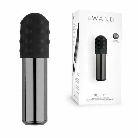 Черная вибропулька Le Wand Bullet с 2 нежными насадками 