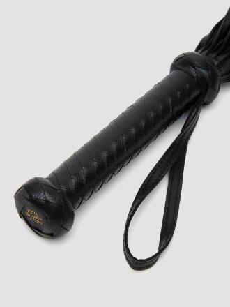 Черный кожаный флоггер Bound to You Faux Leather Flogger - 63,5 см. 