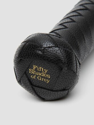 Черный кожаный флоггер Bound to You Faux Leather Flogger - 63,5 см. 