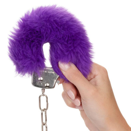 Металлические наручники с фиолетовым мехом Ultra Fluffy Furry Cuffs 
