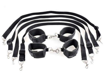 Набор для бондажа Cuff And Tether Set 