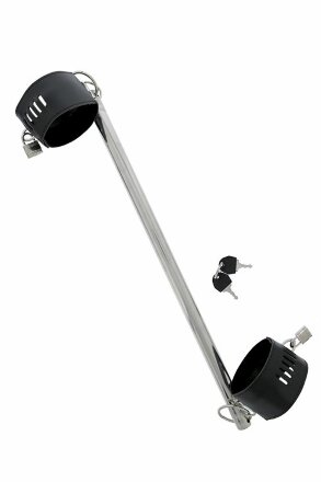 Металлическая распорка для рук с неопреновыми манжетами BLAZE SPREADER BAR &amp; HAND CUFFS 