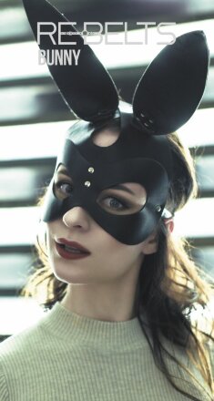 Маска с заячьими ушами Bunny Black 