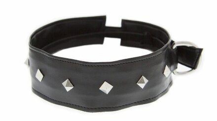 Полиуретановый ошейник с пуклями Collar with Studs 