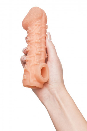 Телесная закрытая насадка с пучками шишечек Cock Sleeve Size L - 17,6 см. 