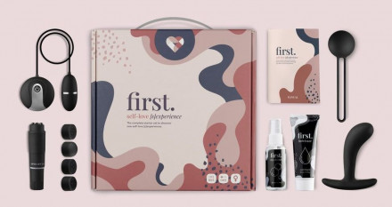 Большой женский стартовый набор First Self-Love Experience 