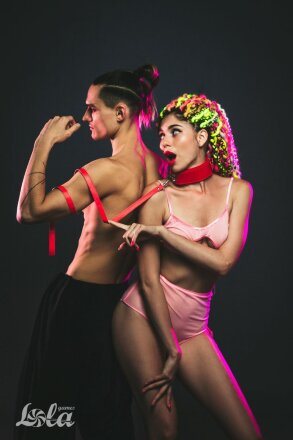 Красный ошейник Circus с поводком 