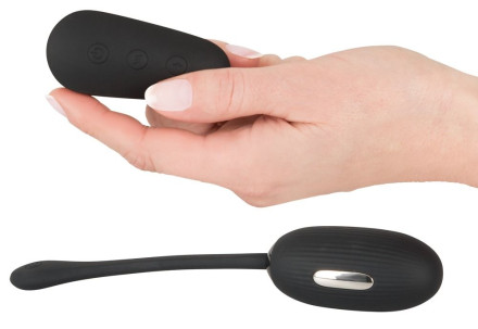 Черное виброяйцо с электростимуляцией Vibrating E-Stim Love Ball 