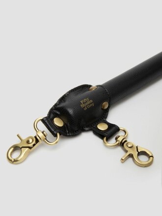 Черная распорка для ног Bound to You Faux Leather Spreader Bar - 50,8 см. 