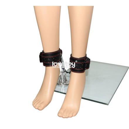Черные поножи Bondage Fetish Pleasure Ankle cuffs с контрастной строчкой 