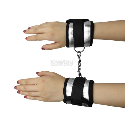 Серебристо-черные наручники Struggle My Handcuff 