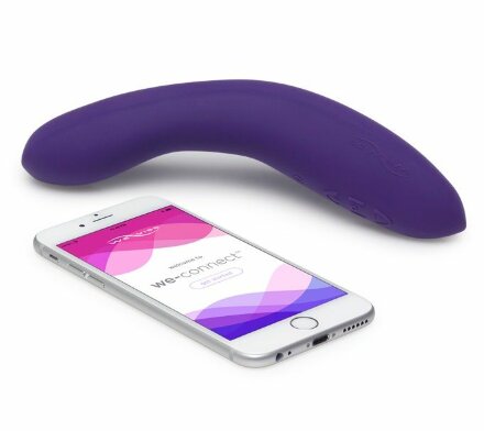 Фиолетовый вибромассажёр We Vibe Rave Purple - 19,3 см. 