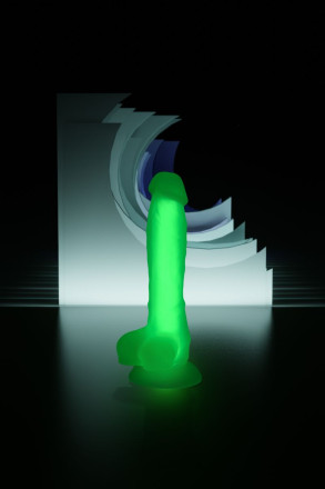 Прозрачно-зеленый фаллоимитатор, светящийся в темноте, Clark Glow - 22 см. 